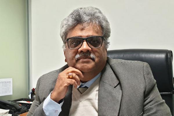 Umeshwar Shrivastav, Director